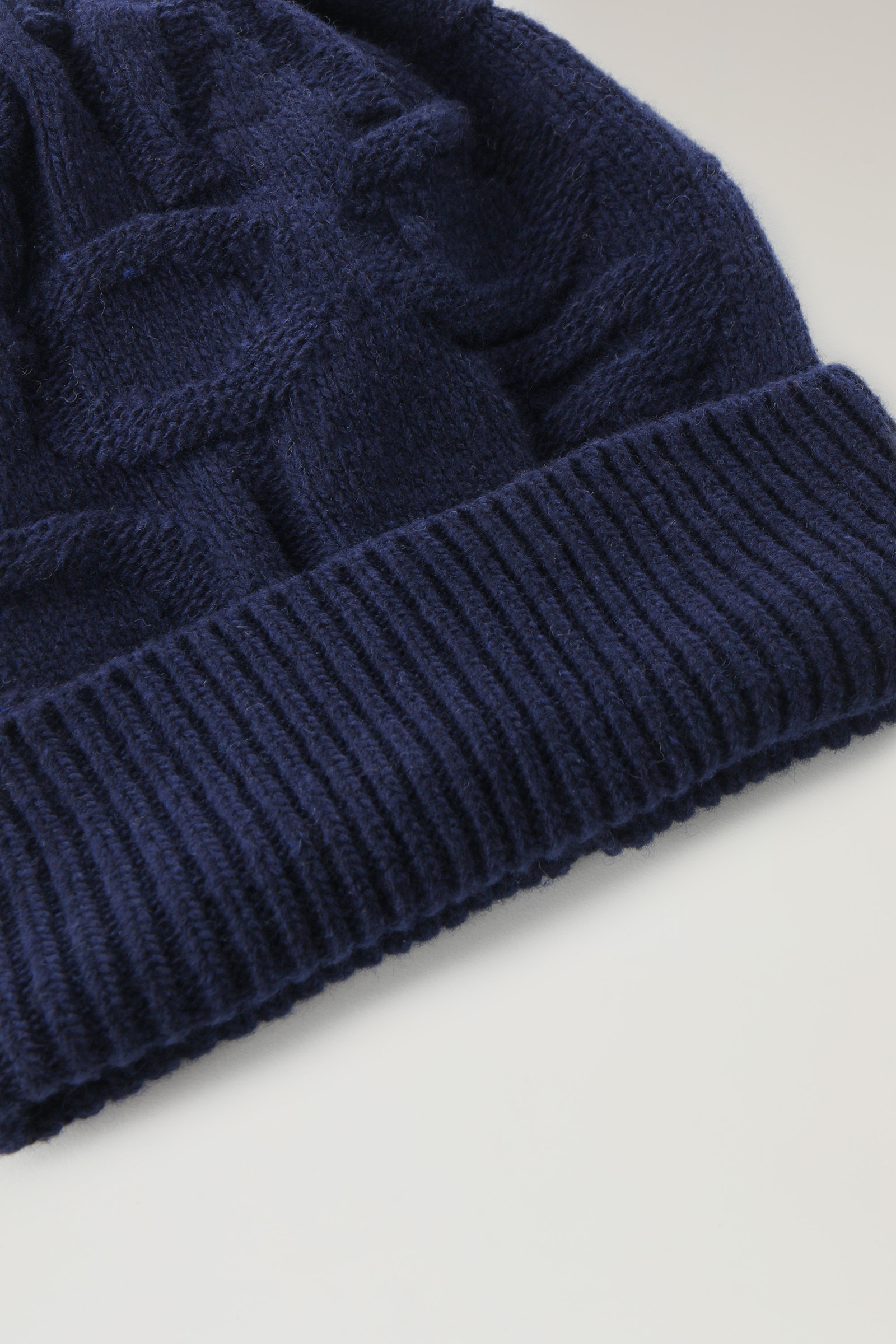 Berretto Monogram per bambini in misto lana Merino blu photo 3 | Woolrich