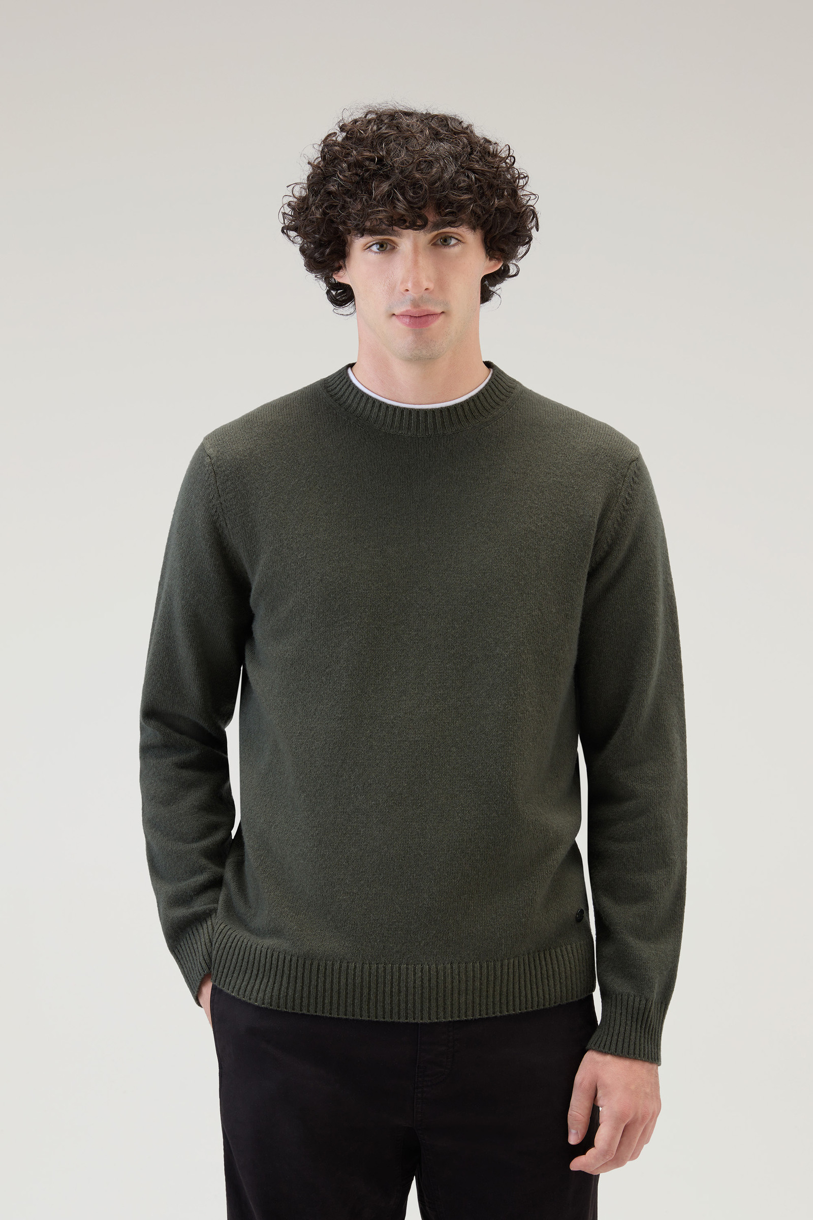 Men's Garment-dyed Crewneck in Pure Virgin Wool Green | Woolrich USA