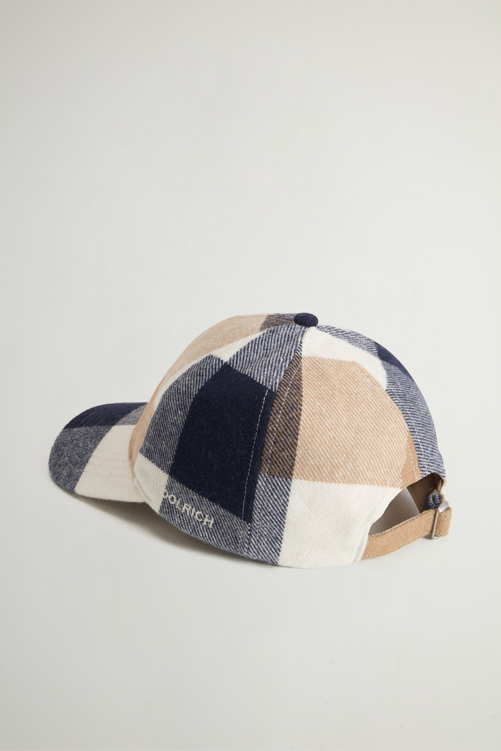 Cap in Recycled Italian Wool Blend White photo 2 | Woolrich