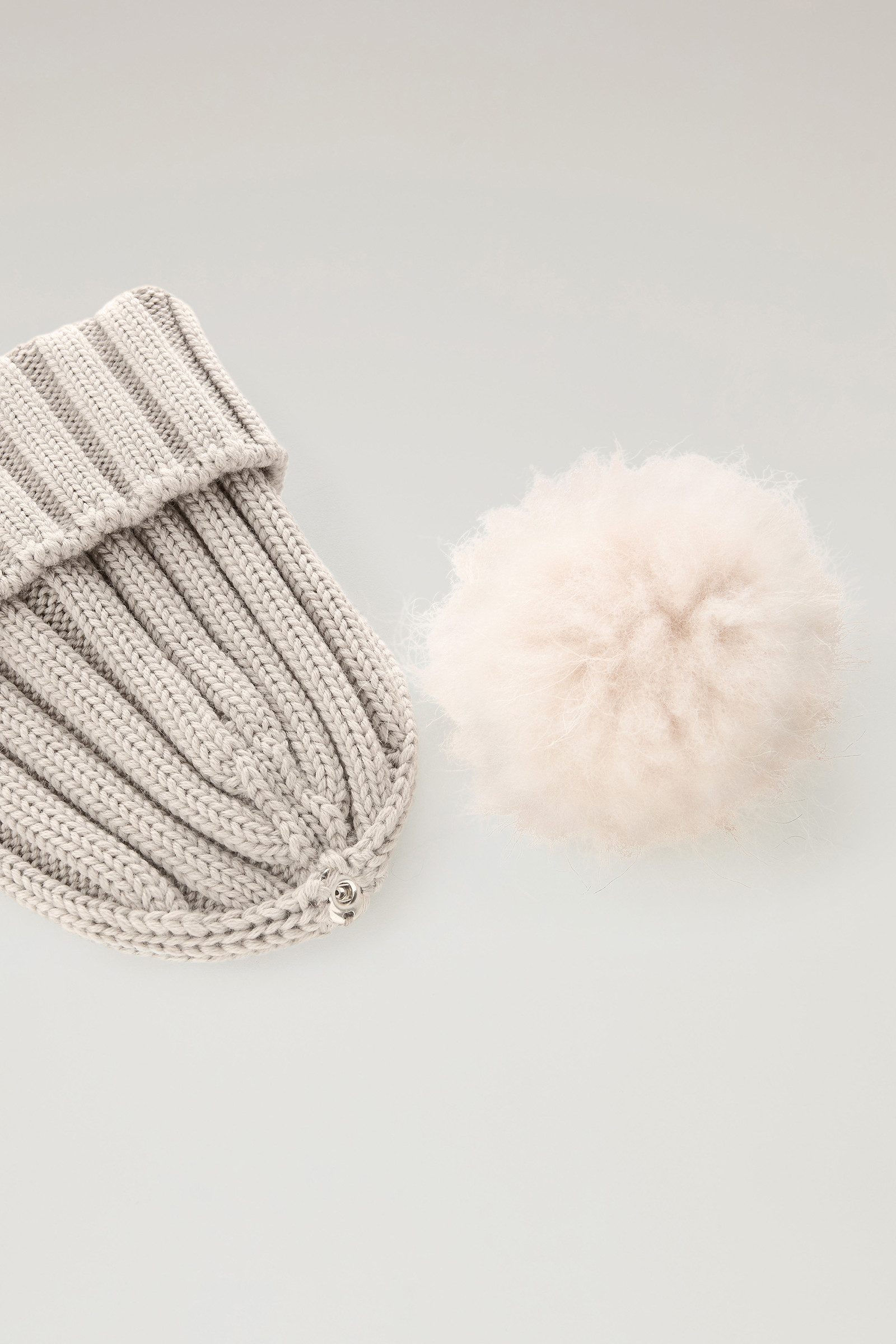 Beanie aus reiner Schurwolle mit Kaschmirbommel taubengrau photo 4 | Woolrich