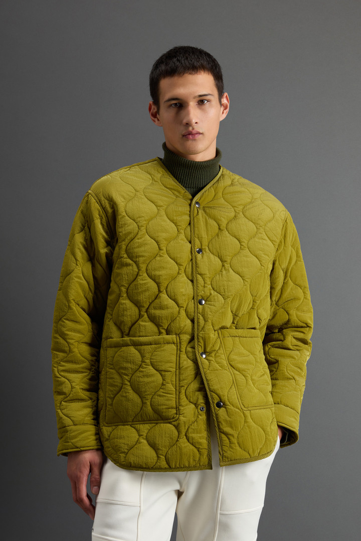 Leichte Daunenjacke aus Ripstop-Nylon-Ciré by Todd Snyder Gelb photo 1 | Woolrich