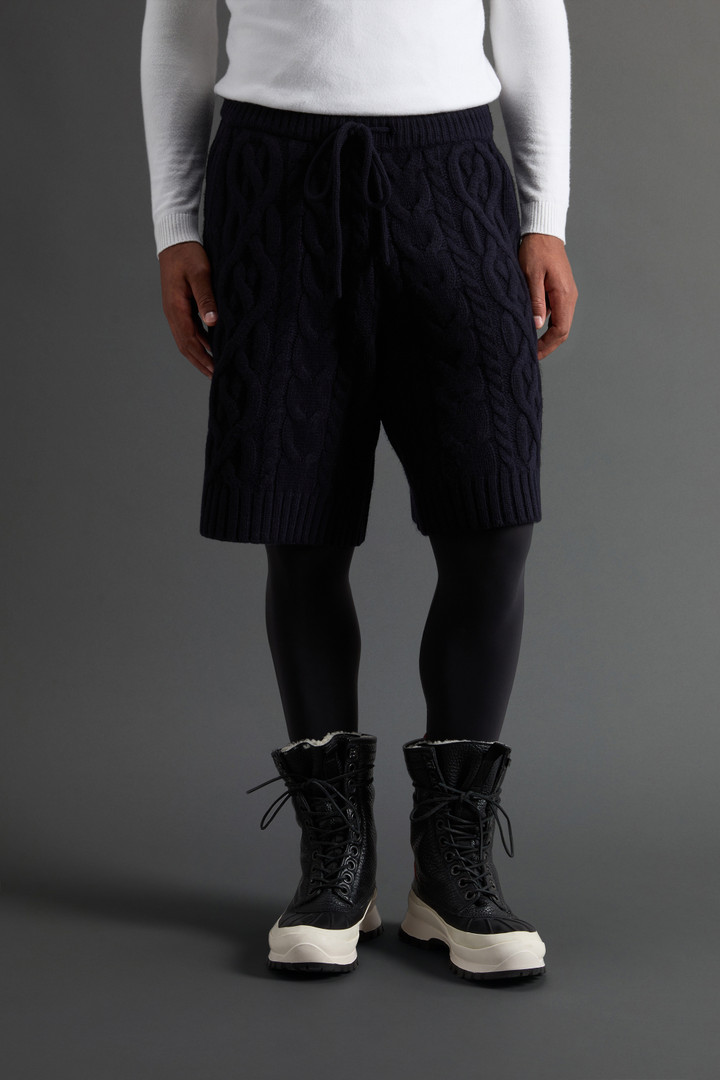 Shorts in Italian Pure Merino Wool by Todd Snyder Blue photo 2 | Woolrich