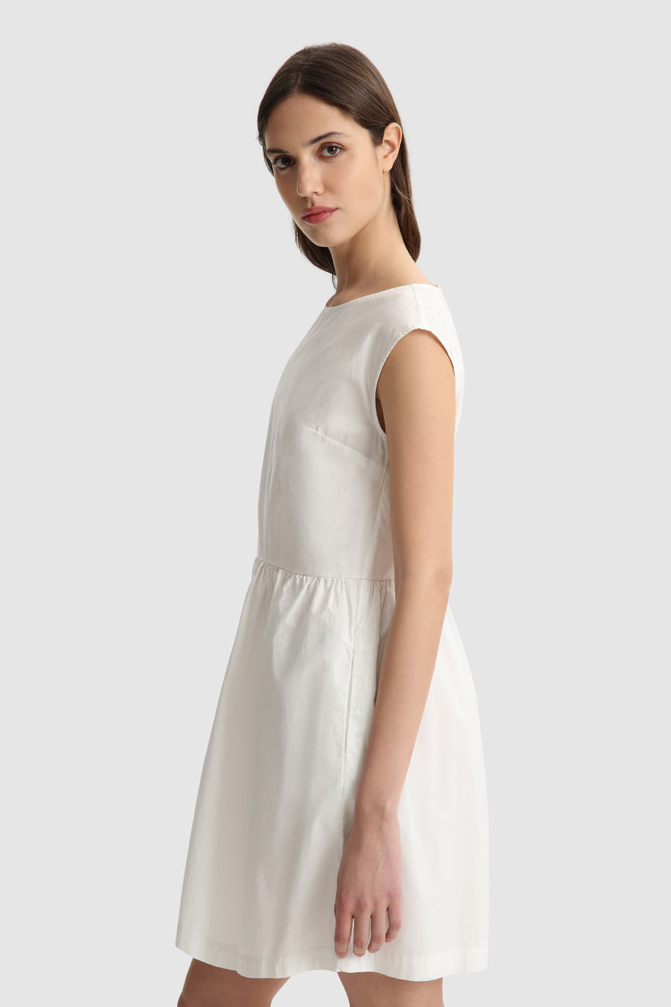 Vestito in cotone con maniche ad aletta