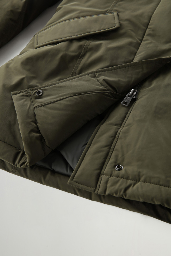 Arctic Parka en Urban Touch avec fourrure amovible Vert photo 10 | Woolrich