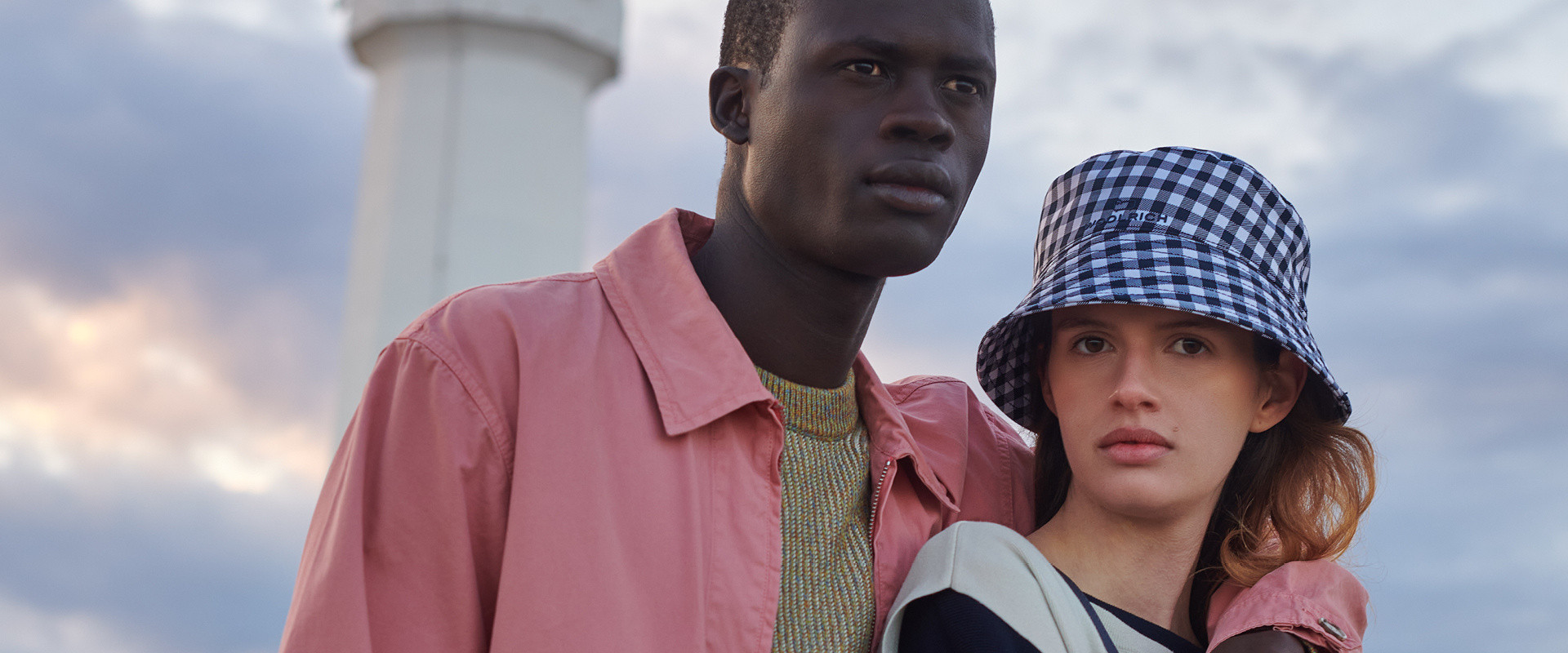 Spring/Summer 2022 - Picnic at the lighthouse | Woolrich