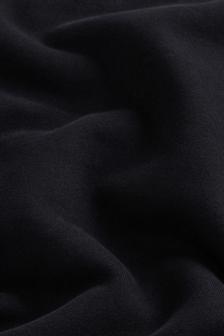 Teen Boys’ Crewneck Sweatshirt in Brushed Pure Cotton Black photo 3 | Woolrich