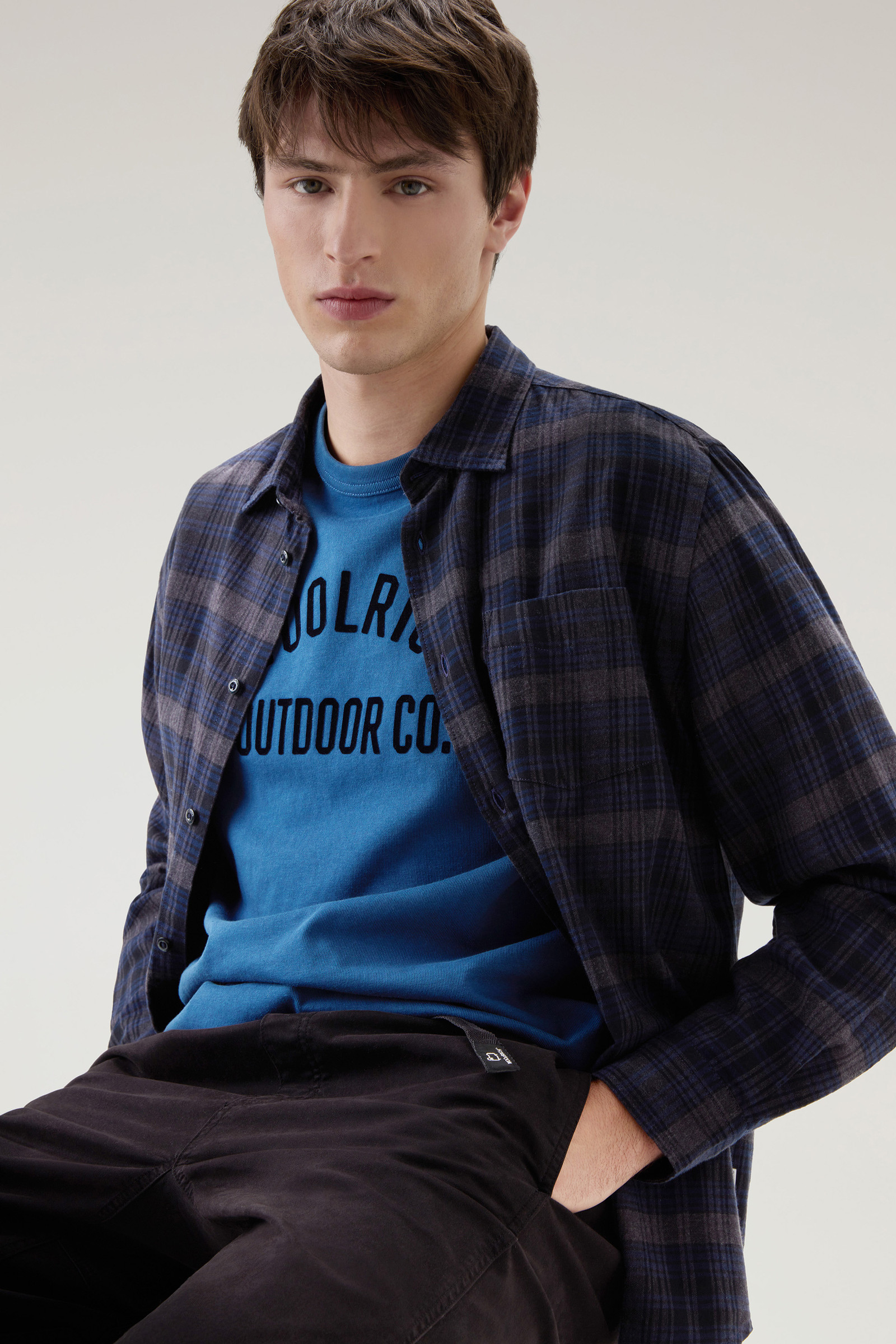 Camicia a quadri in flanella leggera blu photo 4 | Woolrich