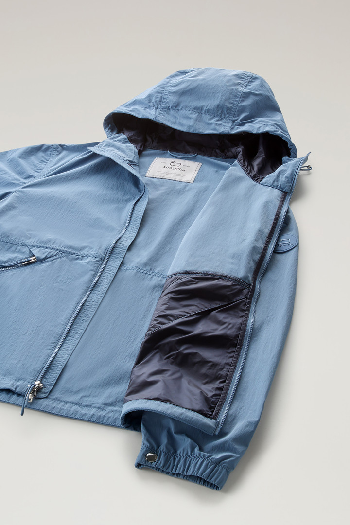 Veste coupe-vent à capuche en nylon crinkle Bleu photo 10 | Woolrich