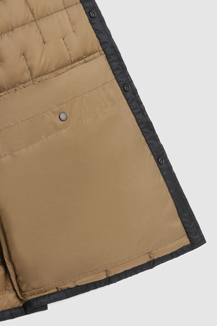 Deepsix faltbares Overshirt aus recyceltem Nylon