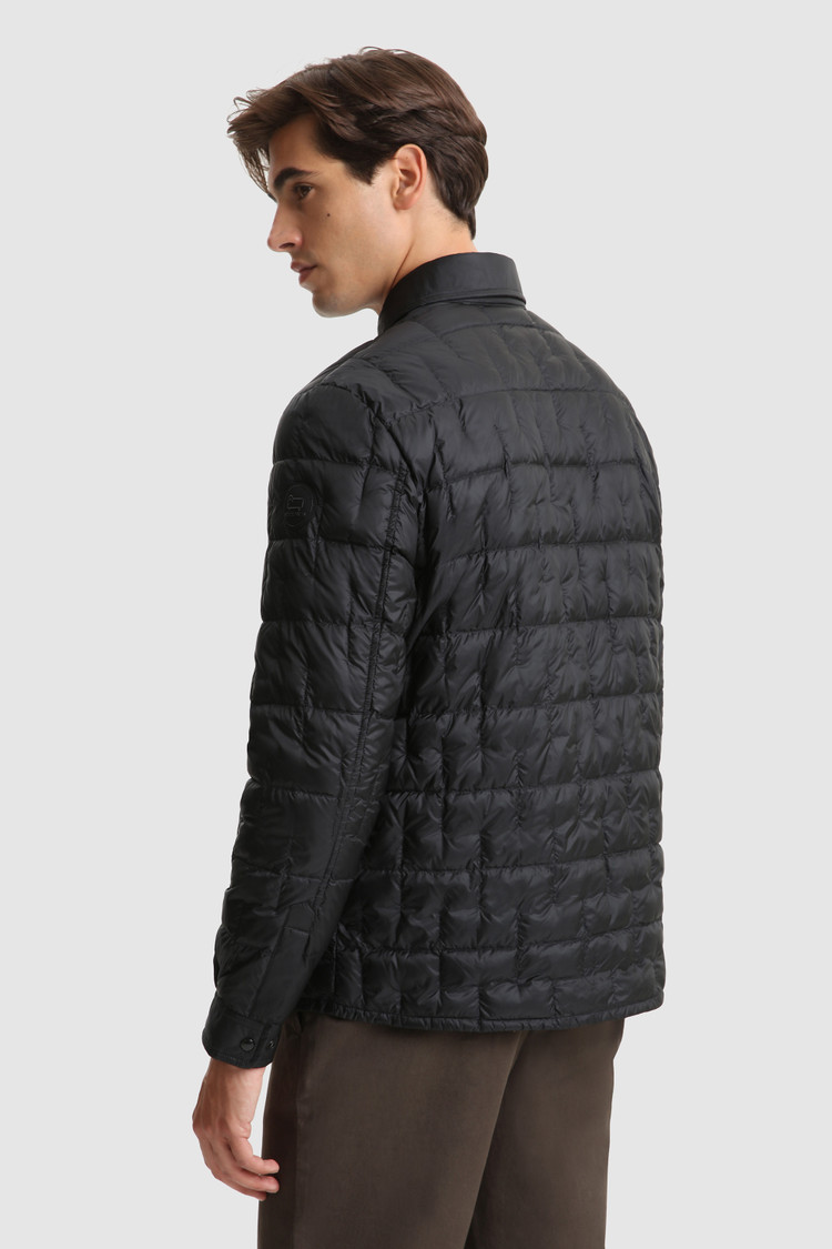 Deepsix packable overshirt in recycled nylon