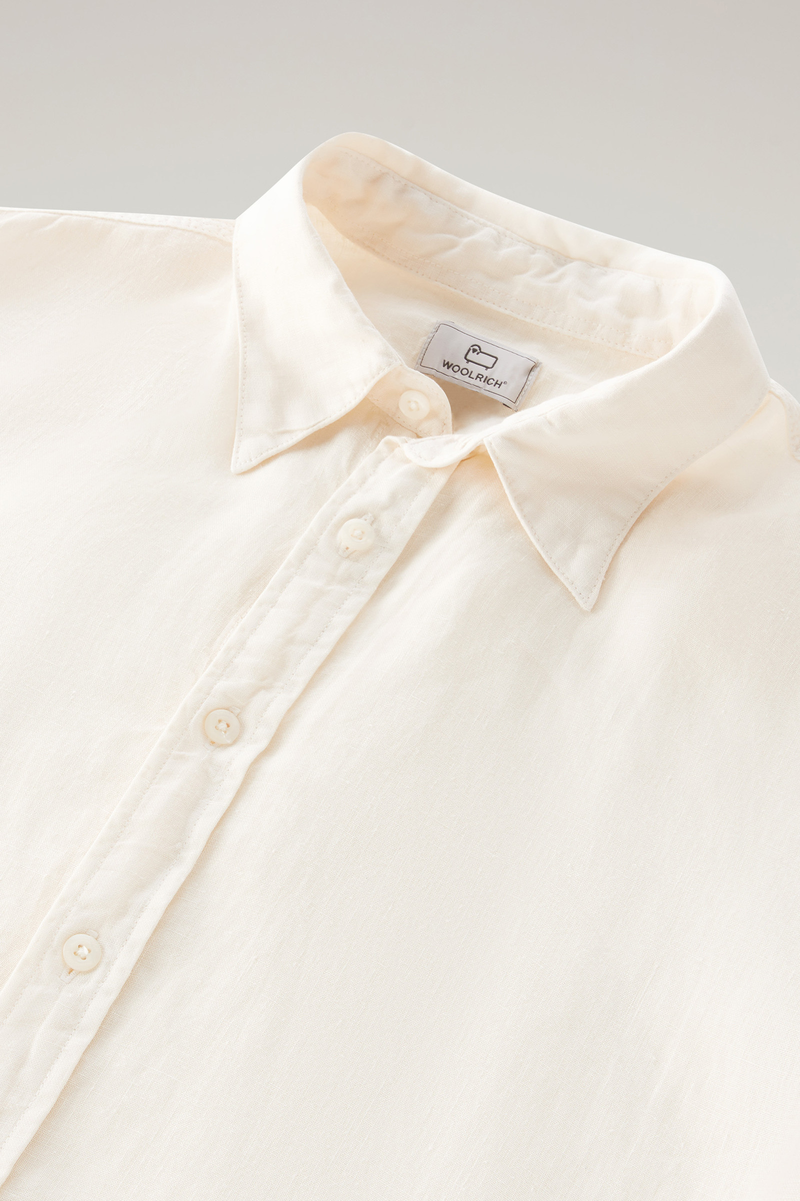Camicia in puro lino tinta in capo bianco photo 6 | Woolrich