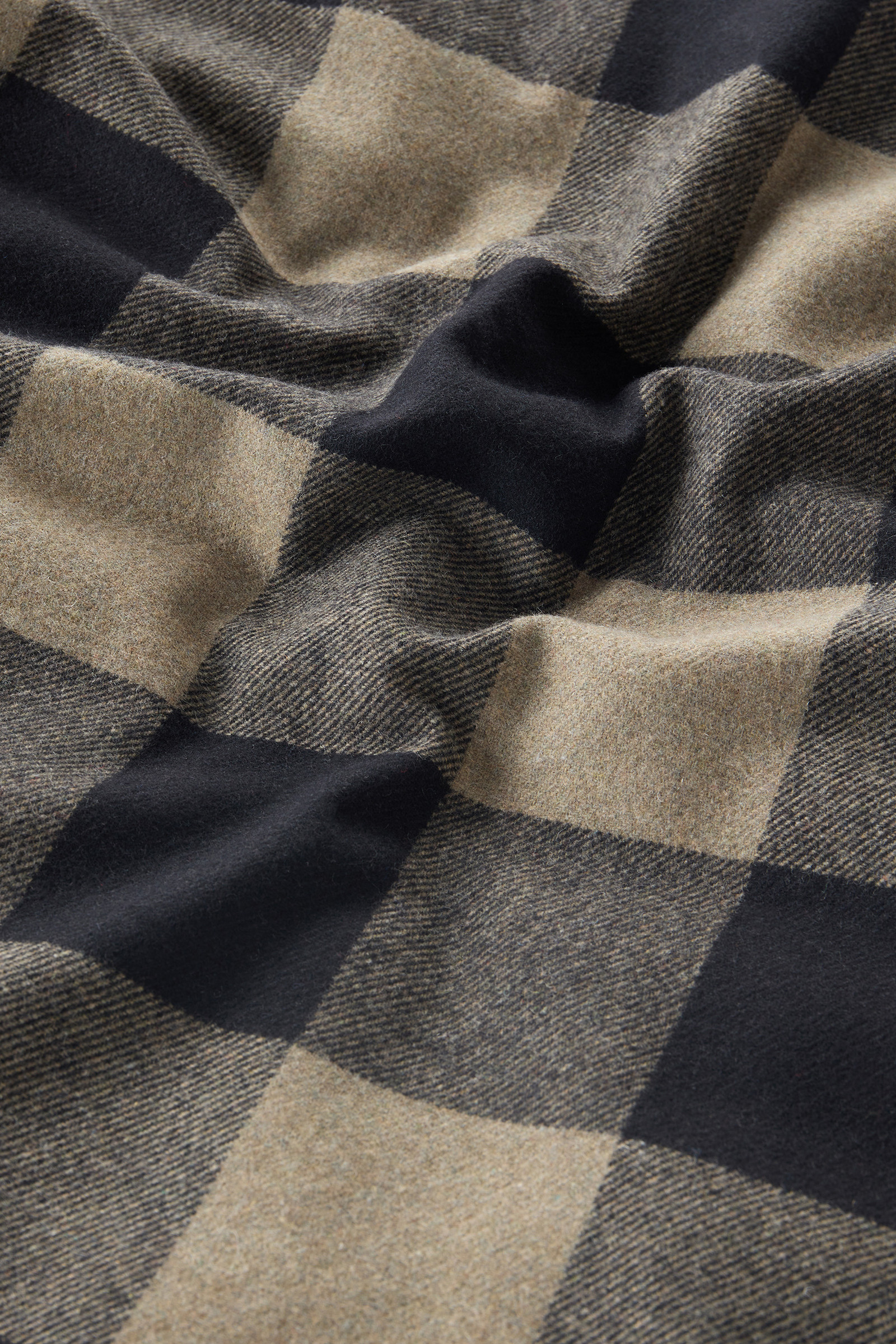 Gevoerd Alaskan Check Overhemdjack van gerecyclede Italiaanse wolmix groen photo 9 | Woolrich