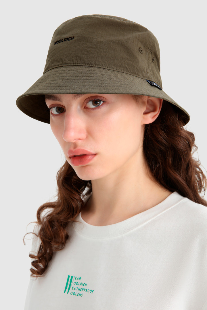 Bob en coton ripstop pliable vert photo 2 | Woolrich