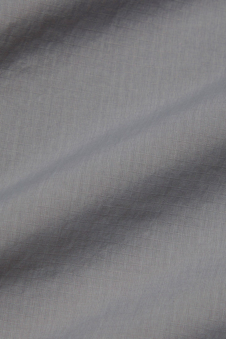 Giacca in nylon Ripstop con cappuccio richiudibile Grigio photo 2 | Woolrich