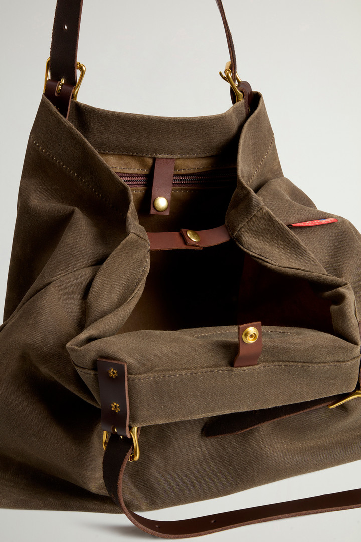 Bazaar Tote Bag in Waxed Pure Cotton Green photo 6 | Woolrich