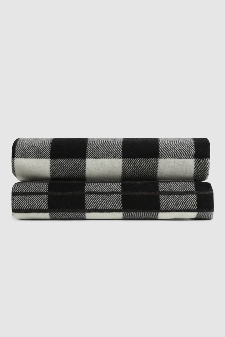 Wool blend blanket