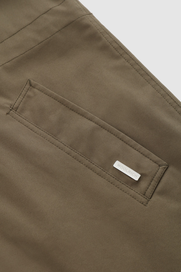 Leichter Trenchcoat Havice mit bedrucktem Karofutter Grün photo 6 | Woolrich