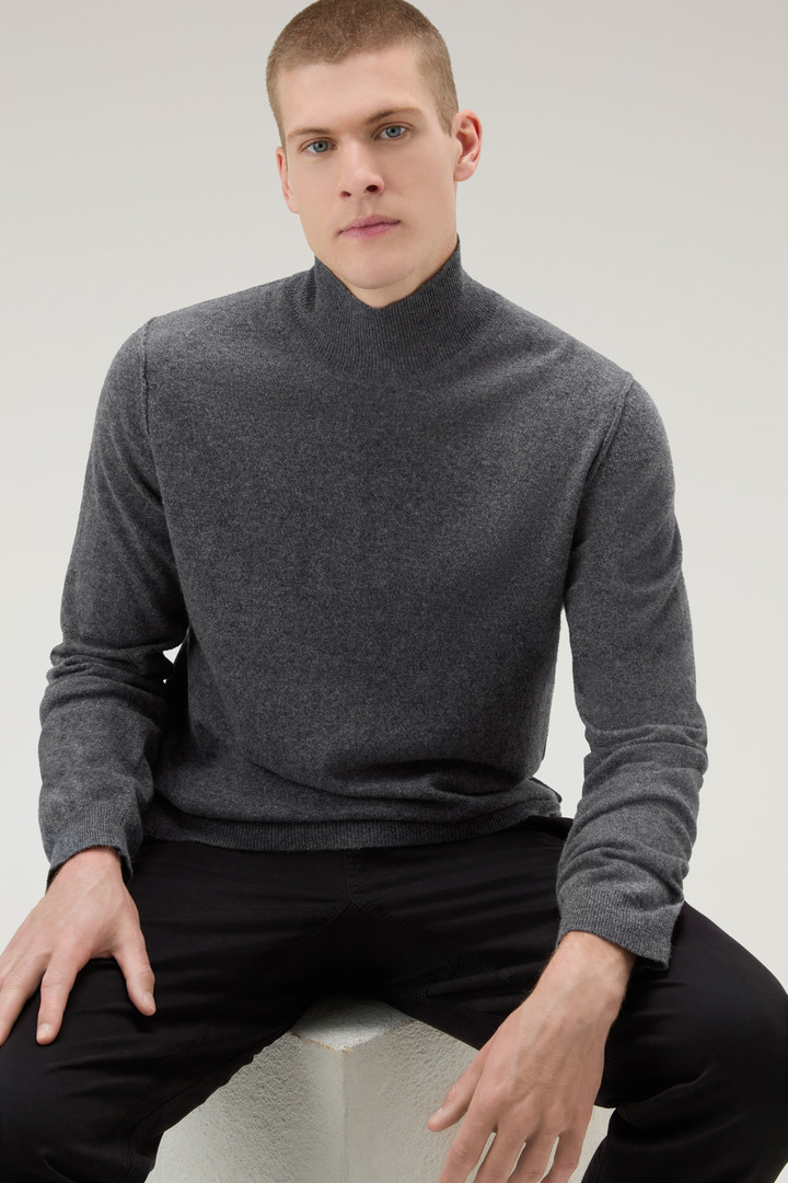 Turtleneck Sweater in Merino Wool Blend Gray photo 4 | Woolrich
