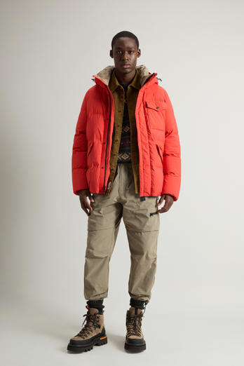 Doudoune à capuche teinte en pièce en nylon Orange | Woolrich