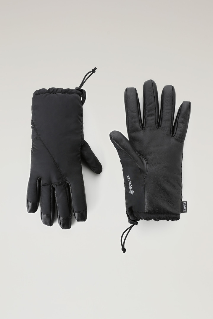 GORE-TEX Tech Glove with Drawcord- Elmer / Woolrich Black photo 1 | Woolrich