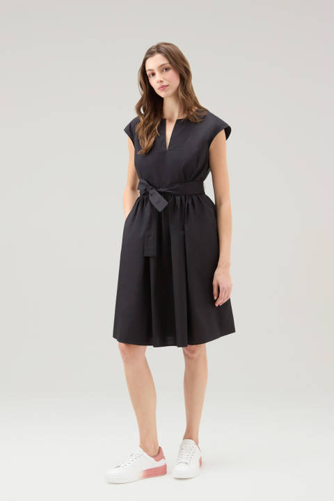 Korte jurk van zuiver katoenen popeline Zwart | Woolrich
