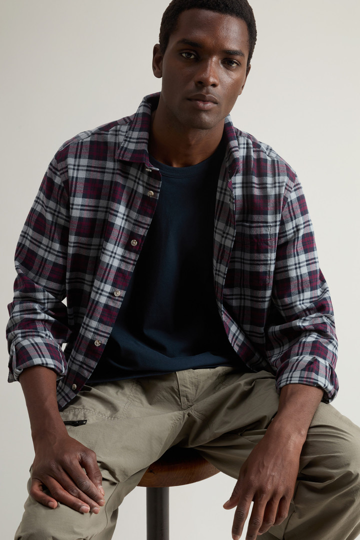 Plaid Shirt in Lightweight Flannel Gray photo 4 | Woolrich