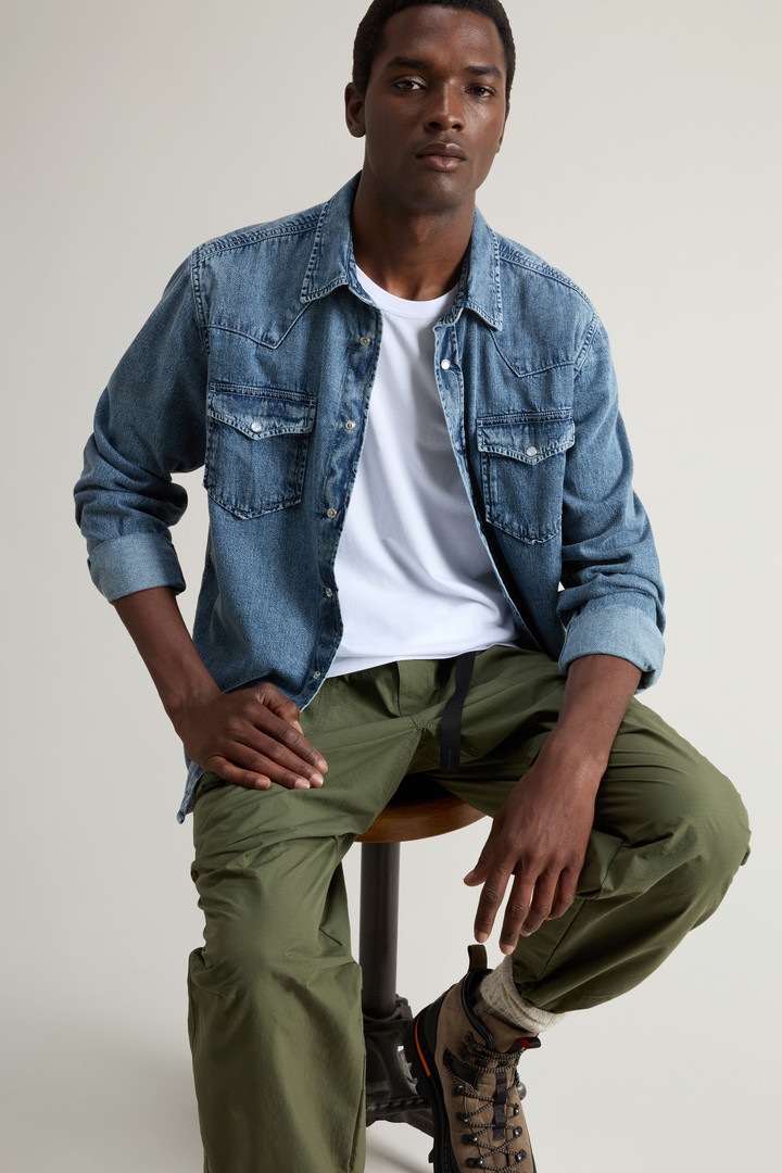 Jeans-Shirt aus reiner Baumwolle Blau photo 4 | Woolrich