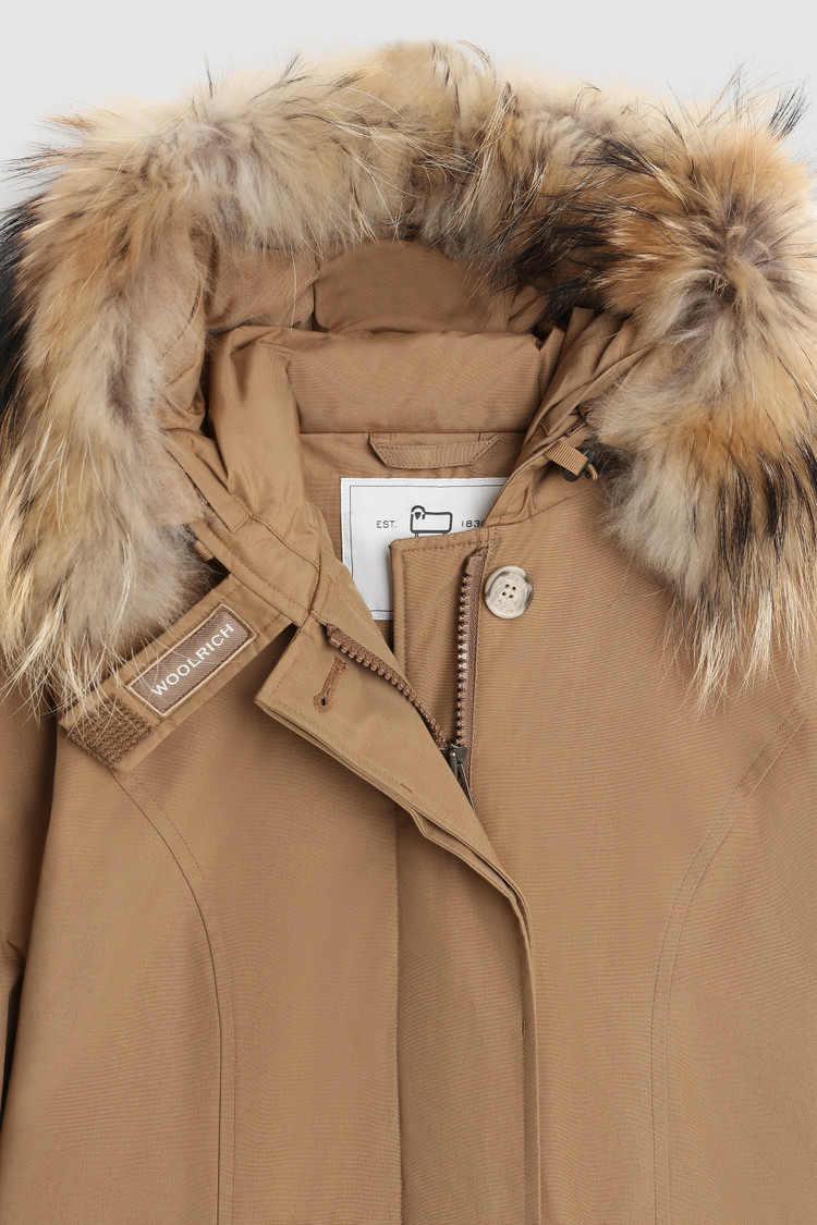 Arctic Parka con piel de mapache extraíble