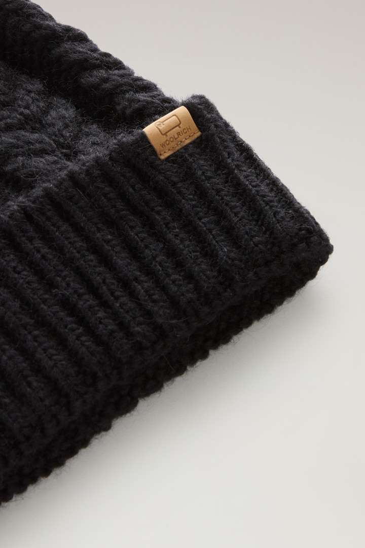 Beanie in Wool and Alpaca Blend with Pom-Pom - Women - Black