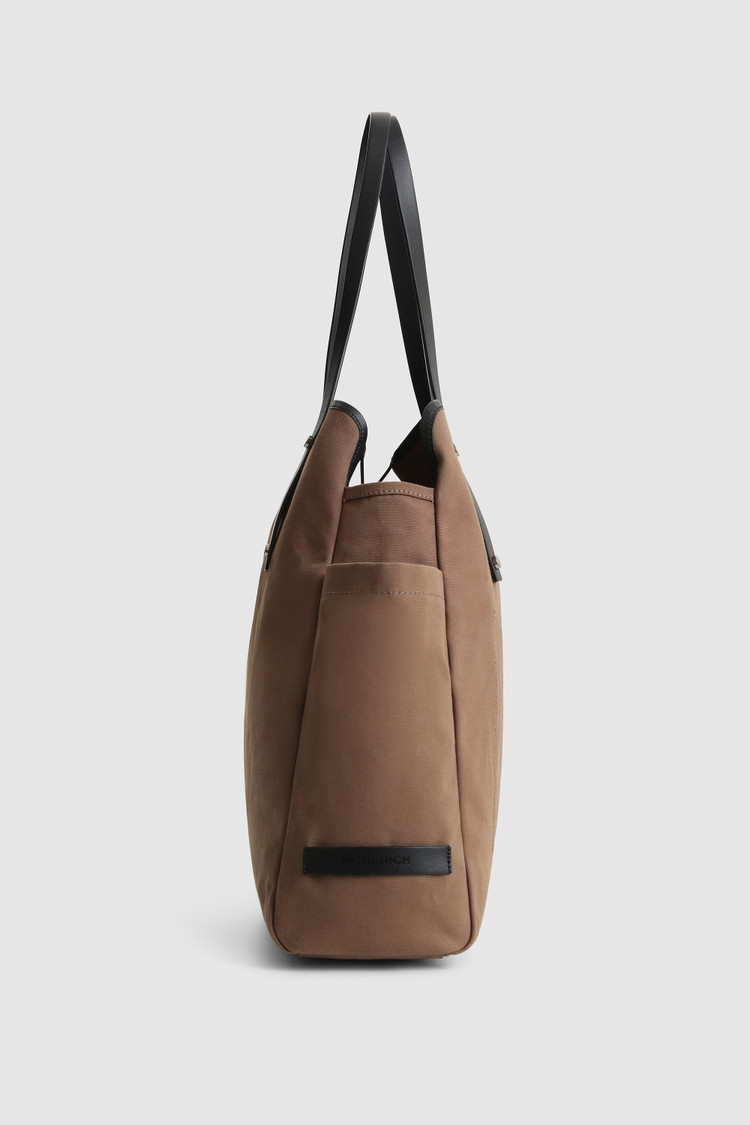 Tote Bag aus Segeltuch von British Millerain mit Ledergriffen