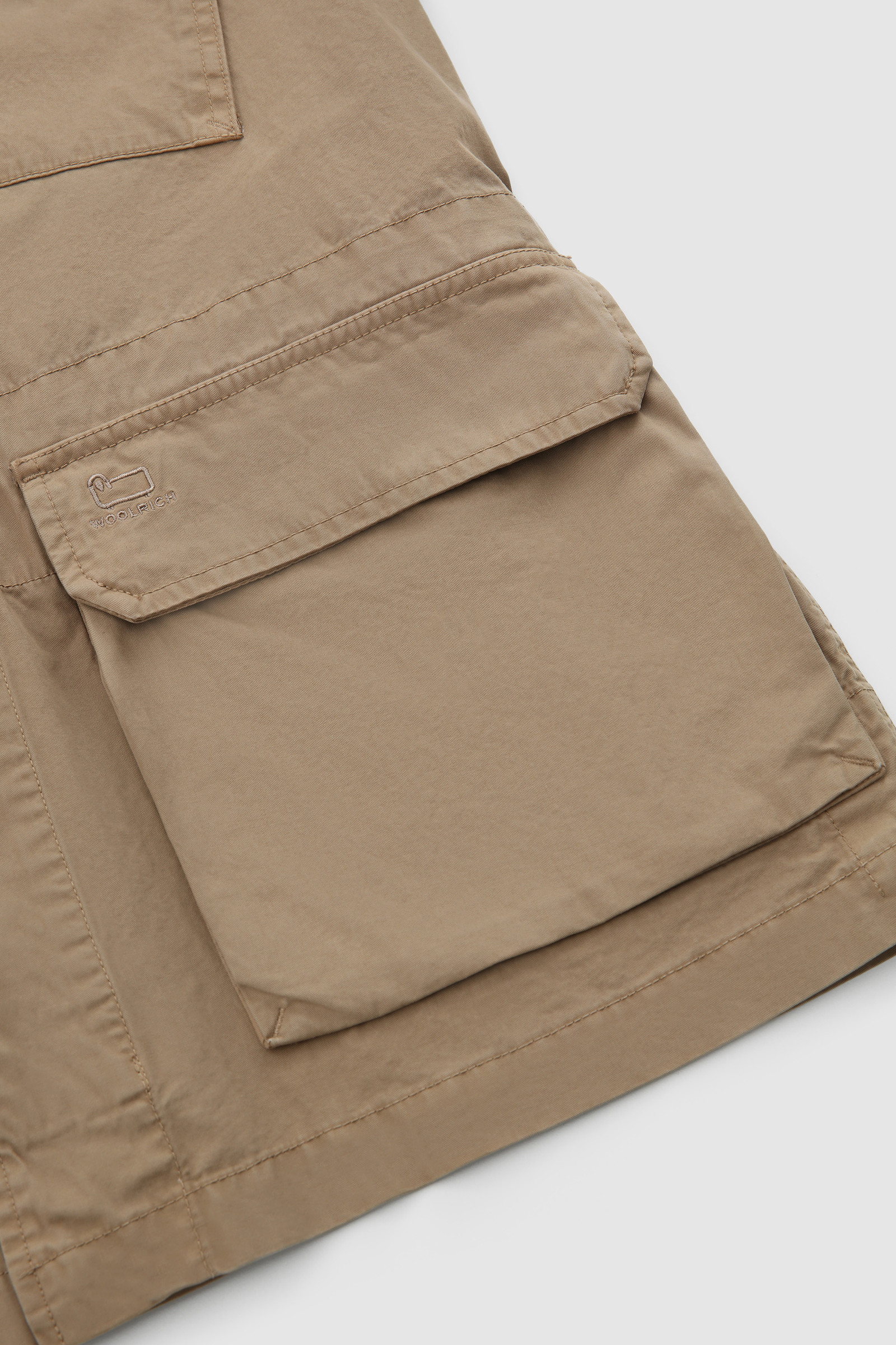 Feldjacke mit Rundhalsausschnitt aus weicher, stückgefärbter Baumwolle Grün photo 7 | Woolrich