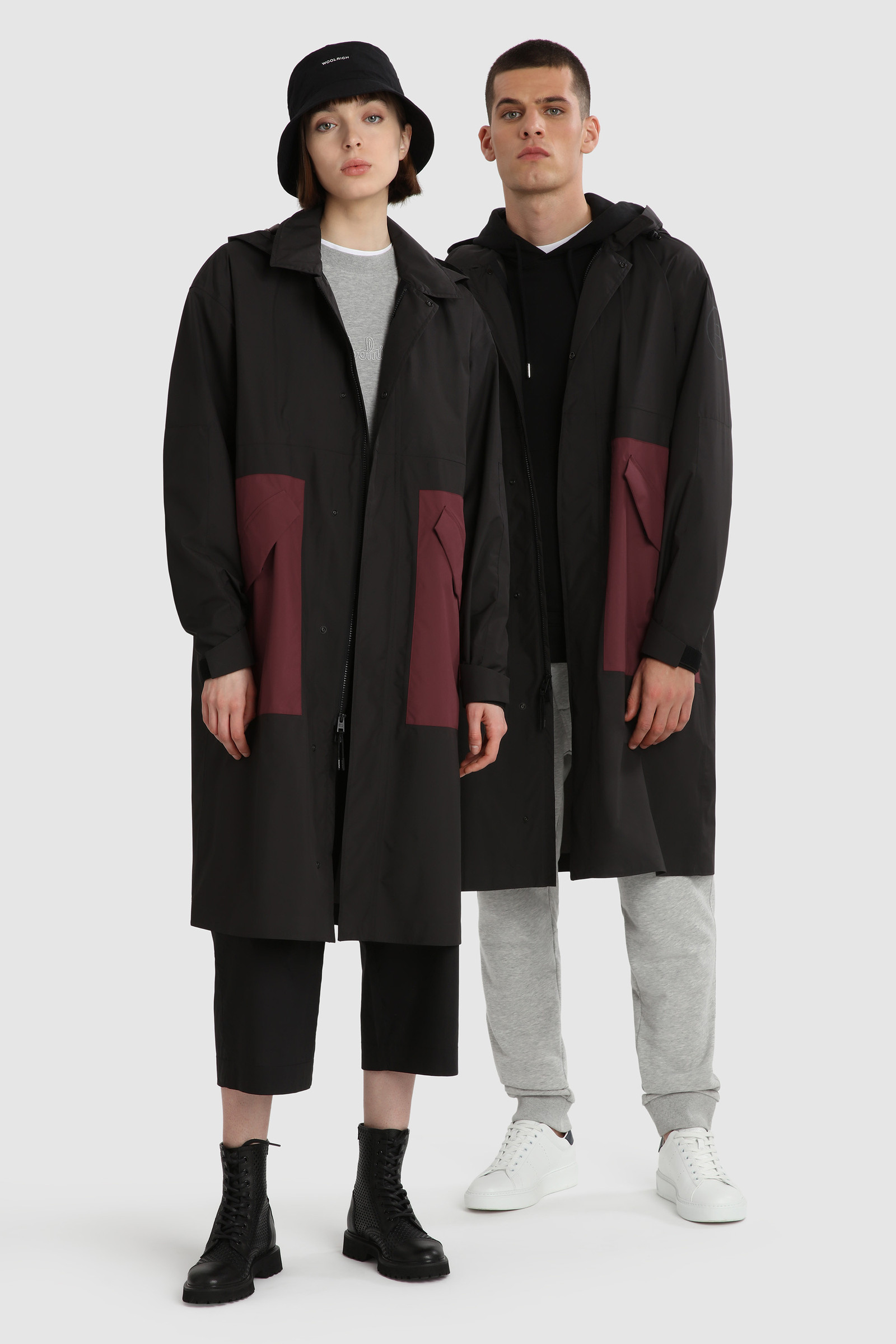 Abrigo Delaware ultraligero impermeable en Pertex® Revolve negro | Woolrich