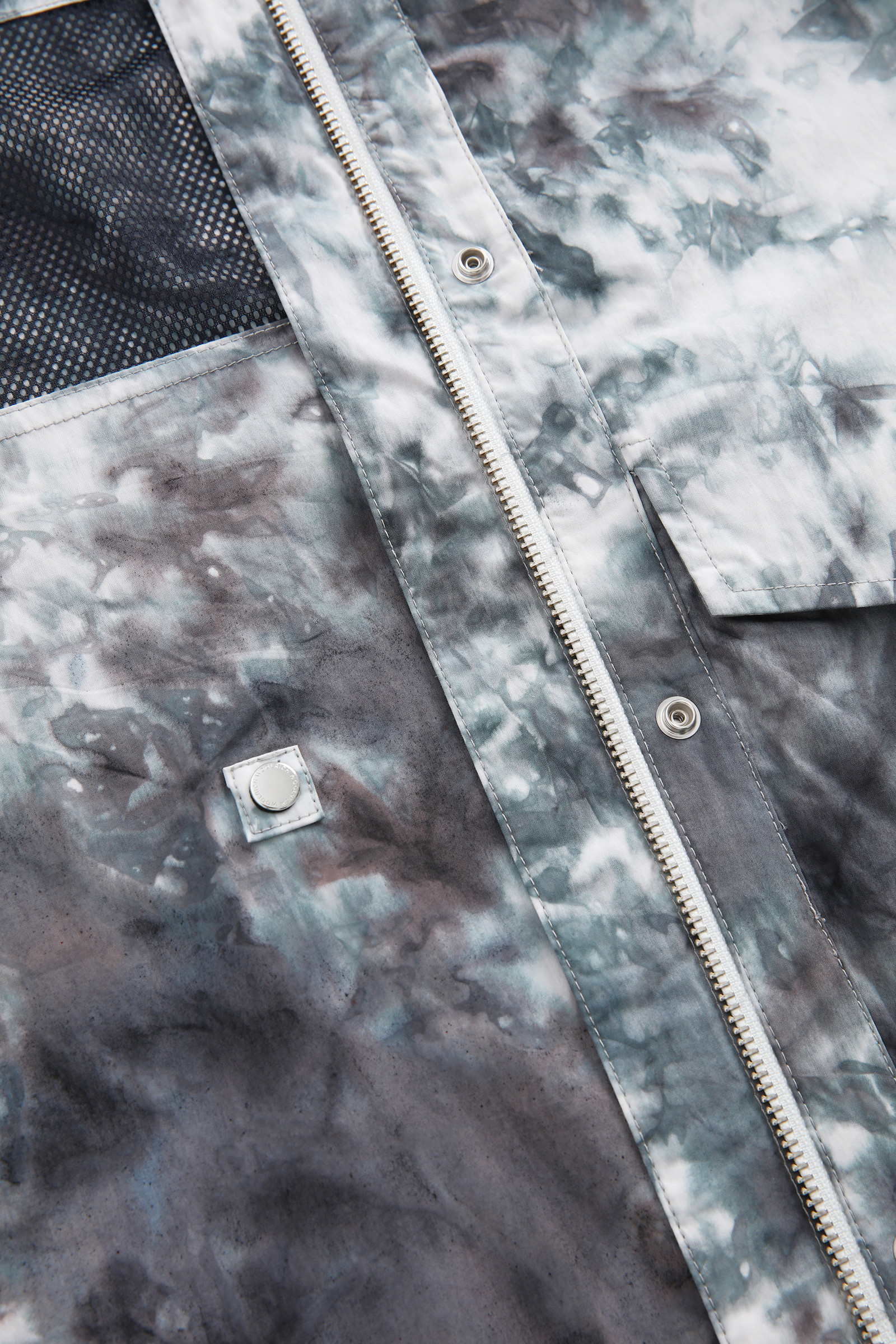 Chaqueta ligera Hazle con estampado Ocean azul photo 12 | Woolrich