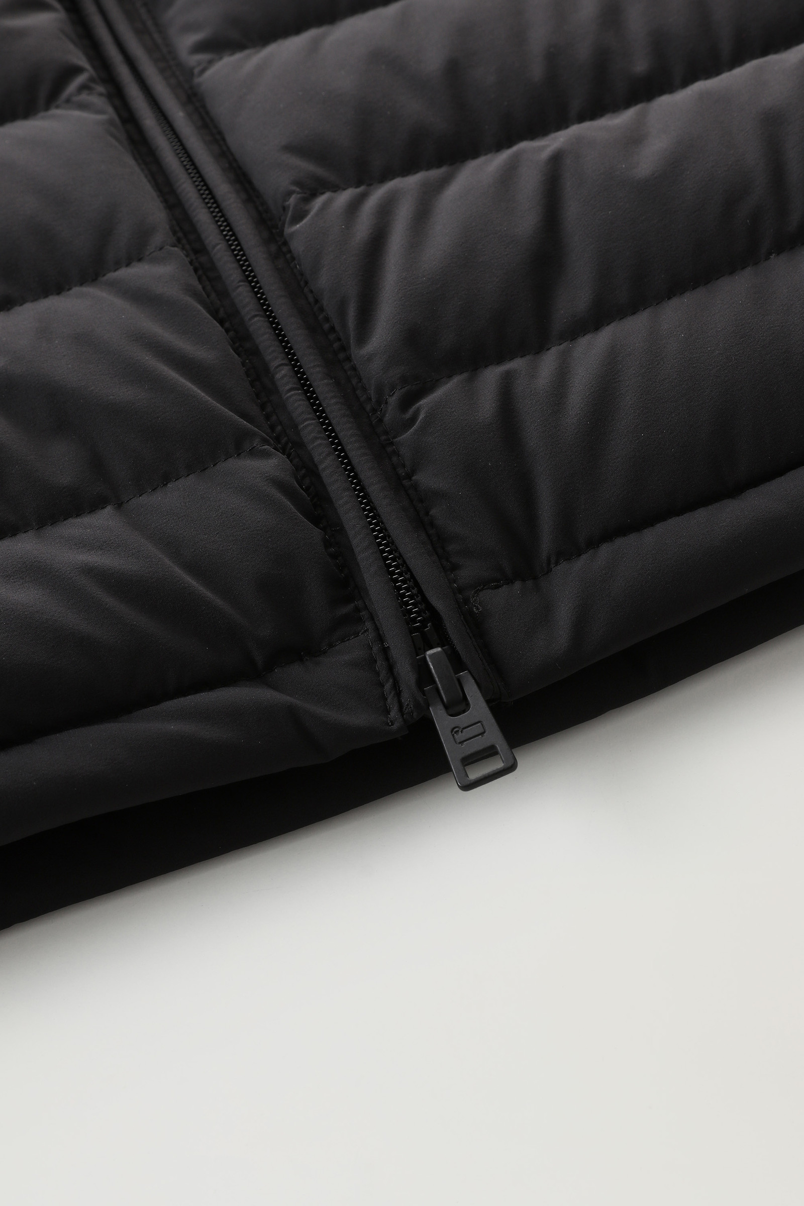 Stretch Nylon Sundance Down Jacket Black photo 8 | Woolrich