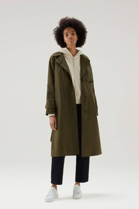 Trench Coat in Urban Touch Fabric with Belted Waist Green | Woolrich