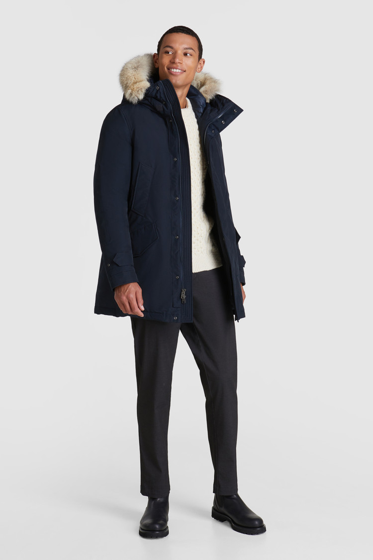 Polar Parka mit hohem Kragen, Kojote Pelz