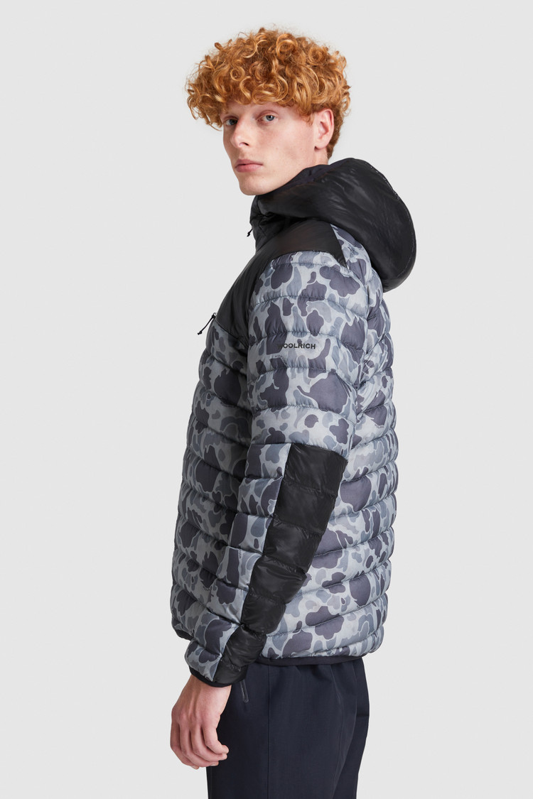 Chaqueta acolchada Tundra con estampado de camuflaje
