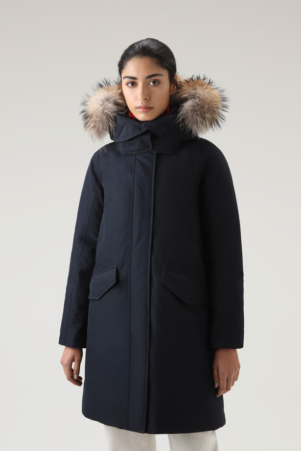 Unlock Wilderness' choice in the Woolrich Vs Canada Goose comparison, the Adirondack Waterproof Parka by Woolrich
