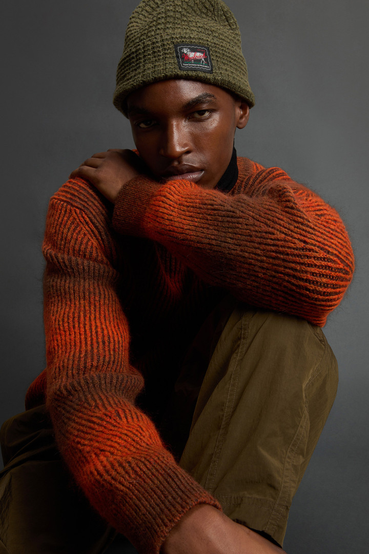 Pullover mit Rundhalsausschnitt aus Schurwollmischung by Todd Snyder Rot photo 6 | Woolrich