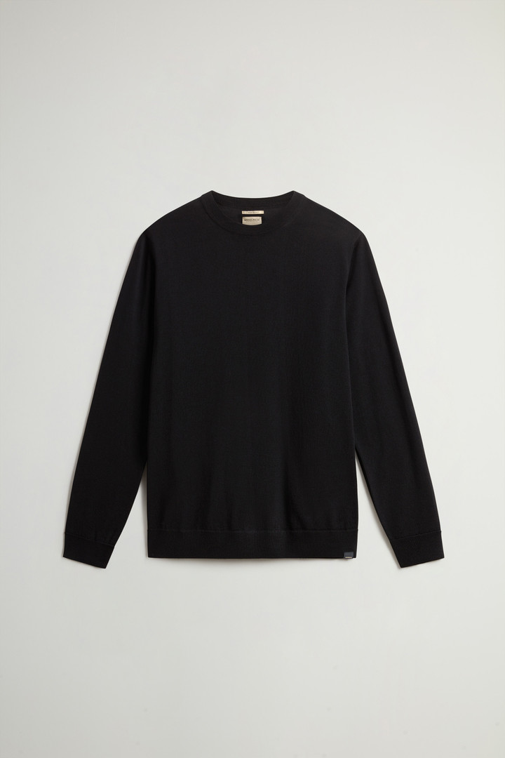 Crewneck Sweater in Pure Merino Virgin Wool Black photo 5 | Woolrich