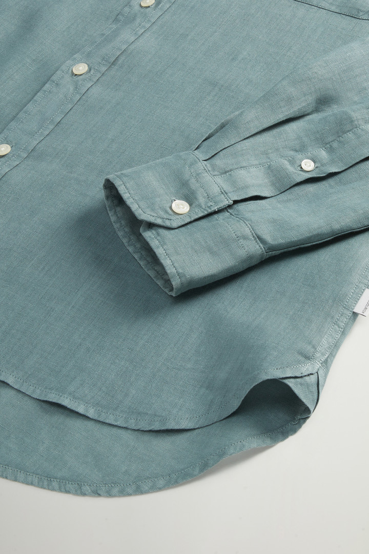 Garment-dyed Shirt with Mandarin Collar in Pure Linen Green photo 7 | Woolrich