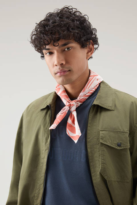 Garment-Dyed Printed Bandana in Pure Cotton Pink photo 2 | Woolrich