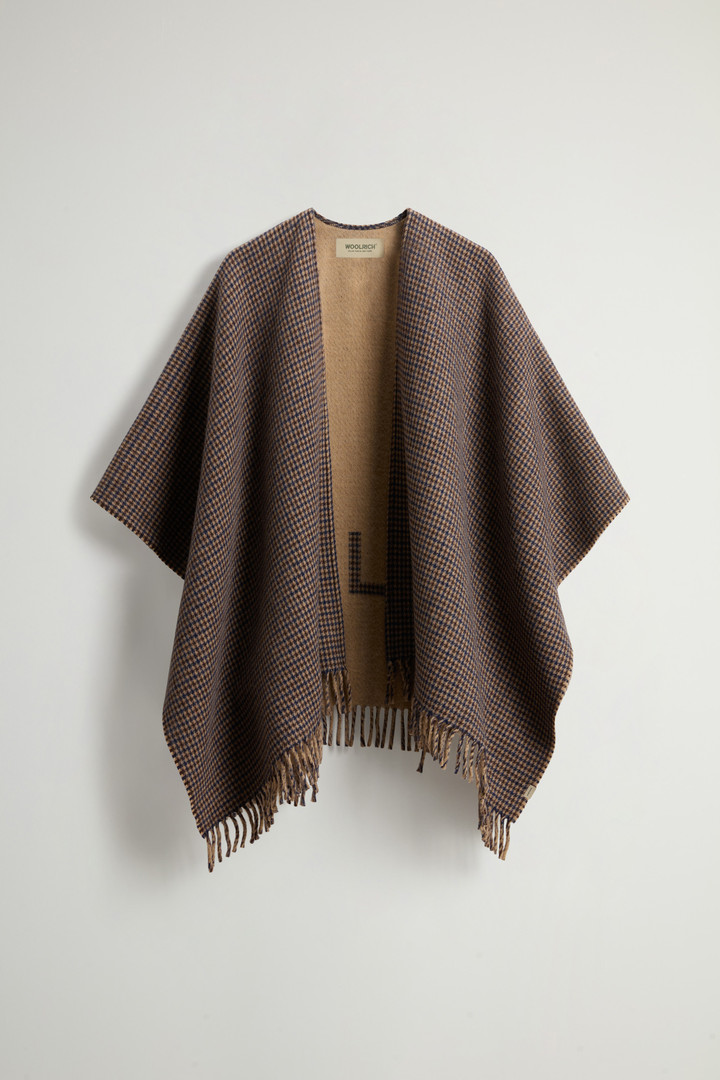 PLAID LOGO CAPE Beige photo 1 | Woolrich