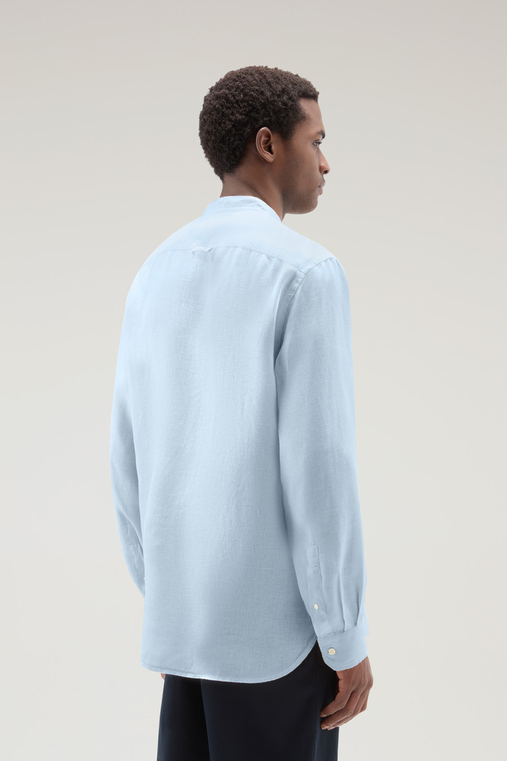 Garment-dyed Shirt with Mandarin Collar in Pure Linen Blue photo 3 | Woolrich
