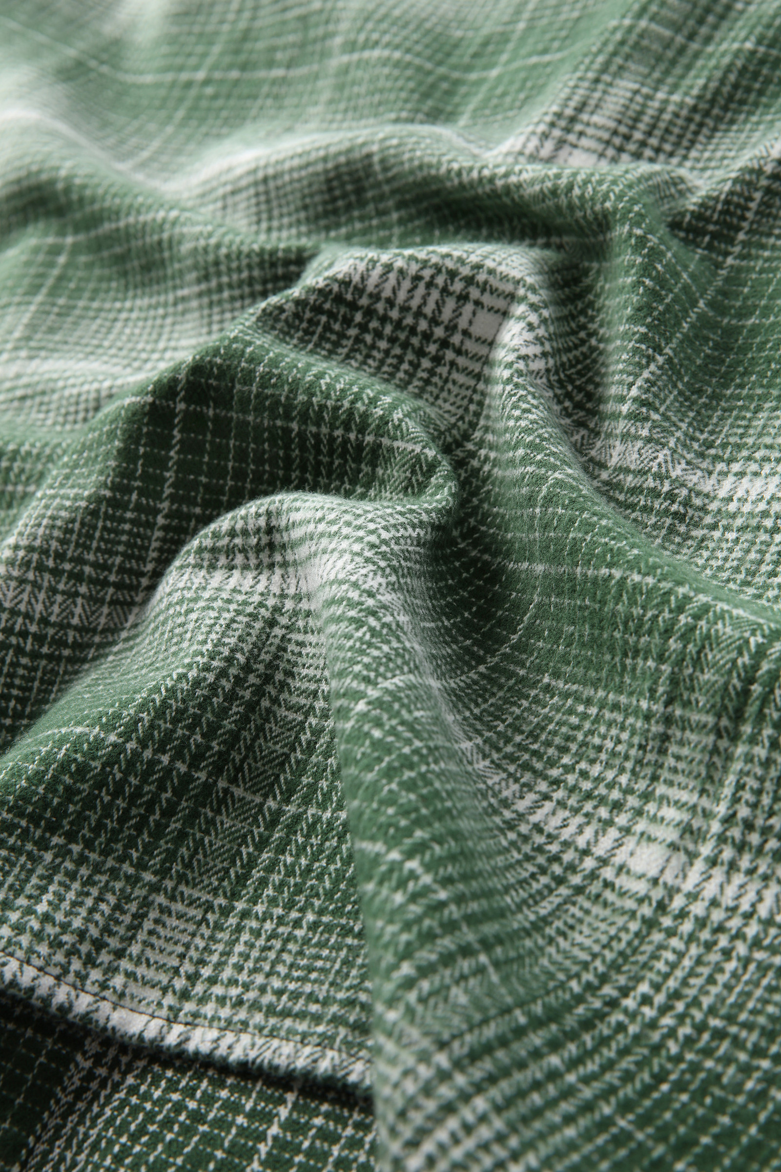Flannel Check Cruiser Shirt Green photo 10 | Woolrich