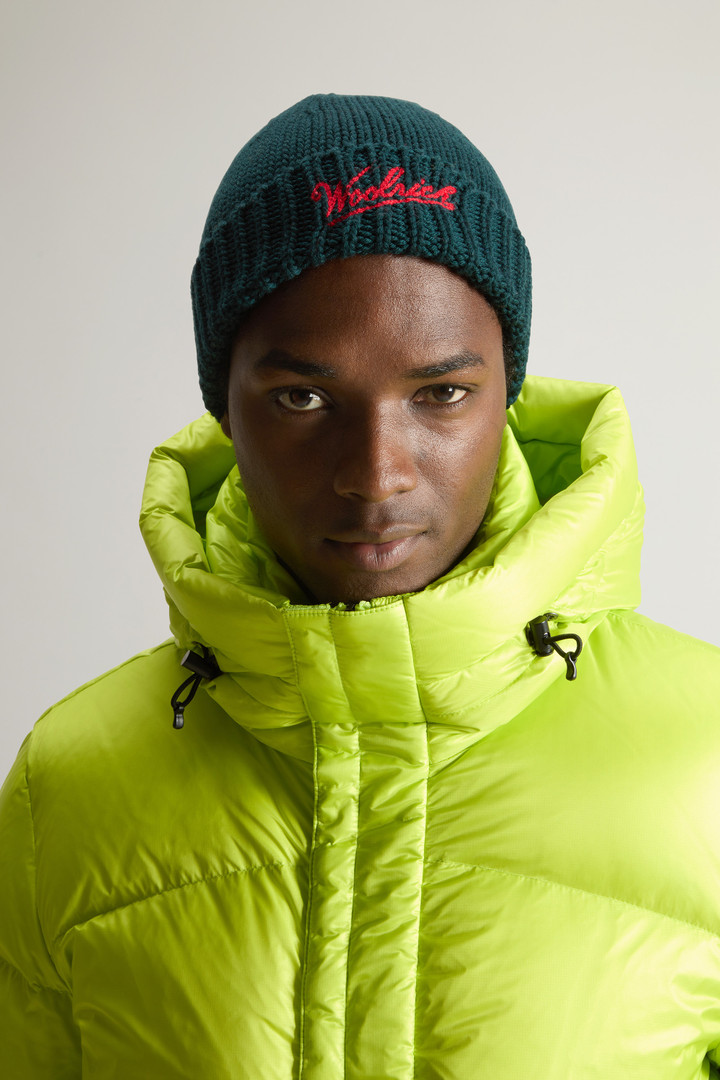 Beanie in Pure Merino Virgin Wool with Contrasting Logo Green photo 4 | Woolrich