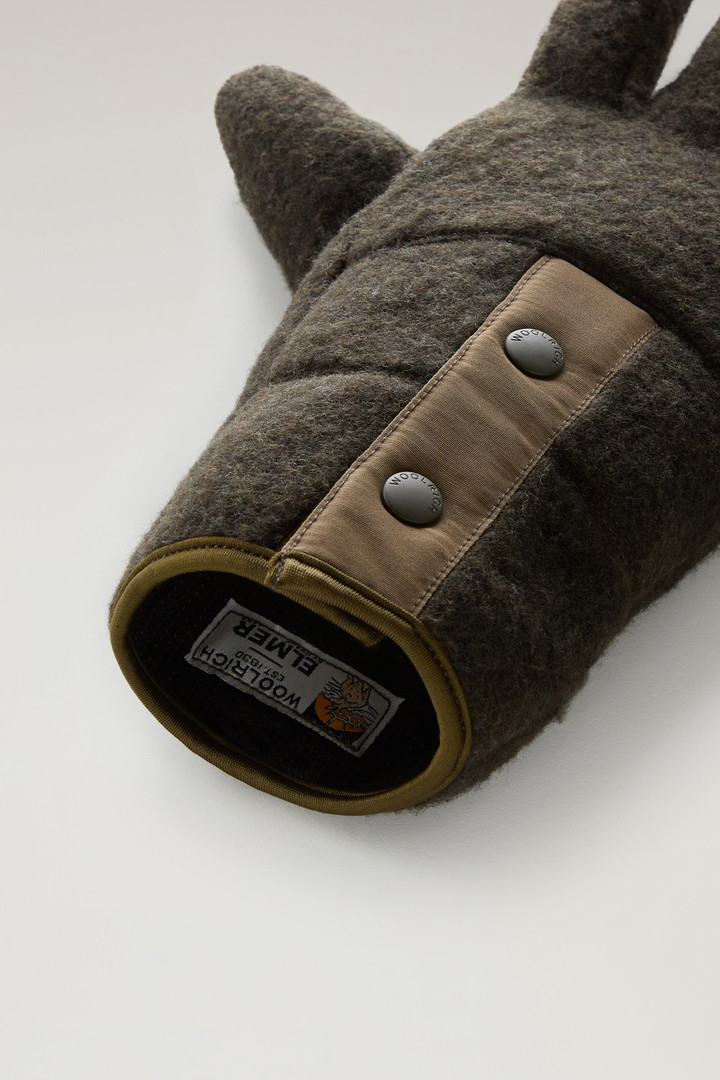 Gloves in Recycled Wool Blend - Elmer / Woolrich Green photo 2 | Woolrich