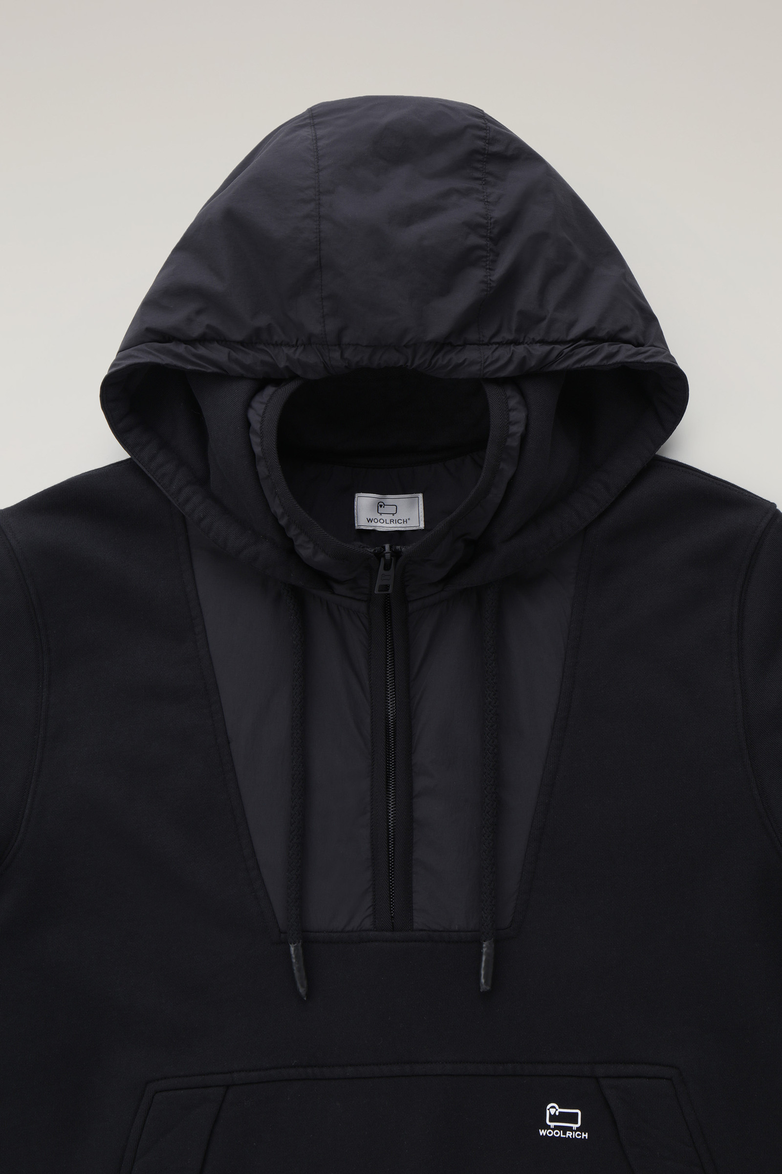 Kapuzenpullover aus Baumwolle und Taslan-Nylon schwarz photo 6 | Woolrich