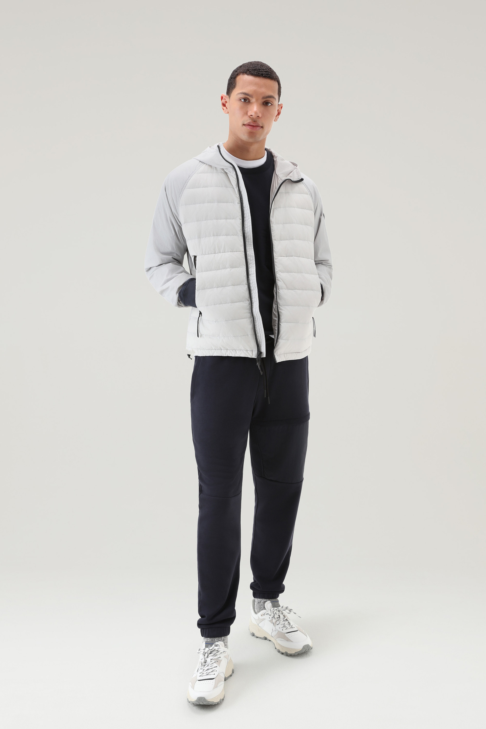 Veste Hybrid en nylon crinkle avec matelassage sur le devant et capuche blanc photo 2 | Woolrich
