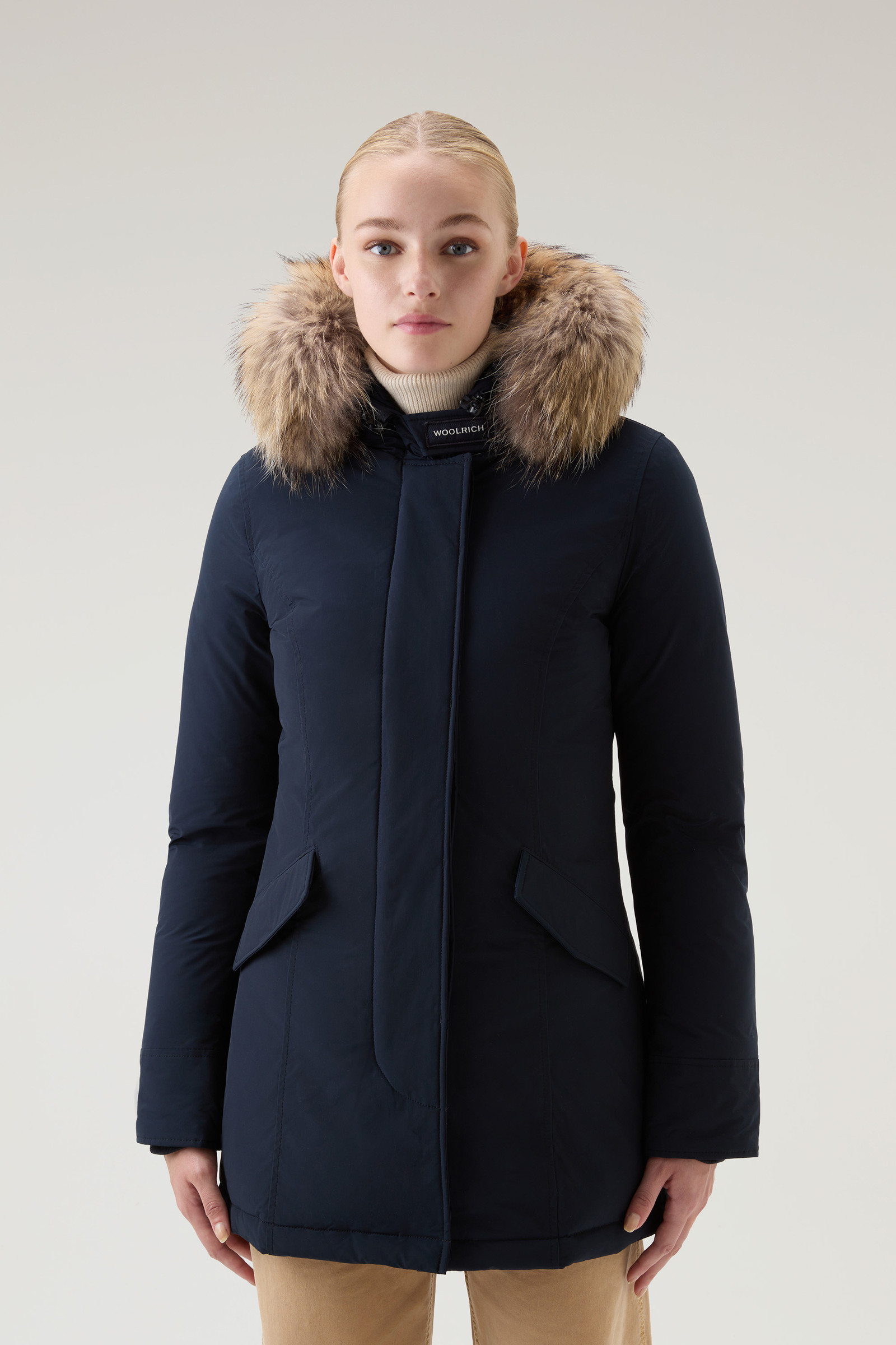 Arctic Parka in Urban Touch with Detachable Fur Blue | Woolrich USA